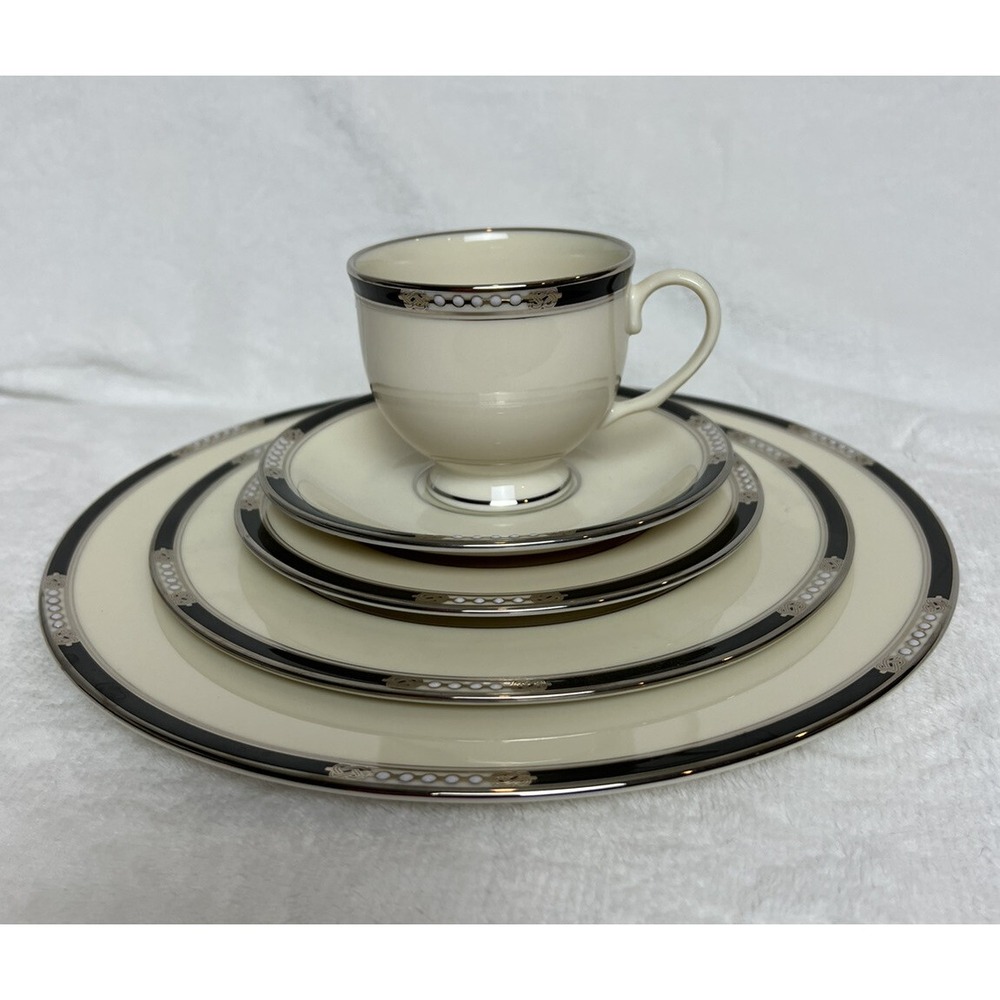 Lenox China Presidential Collection Hancock 5 Piece Place Setting - Discontinued